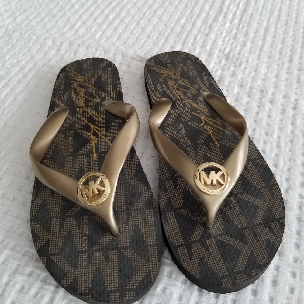Michael Kors Logo Brown/Gold Flip Flops